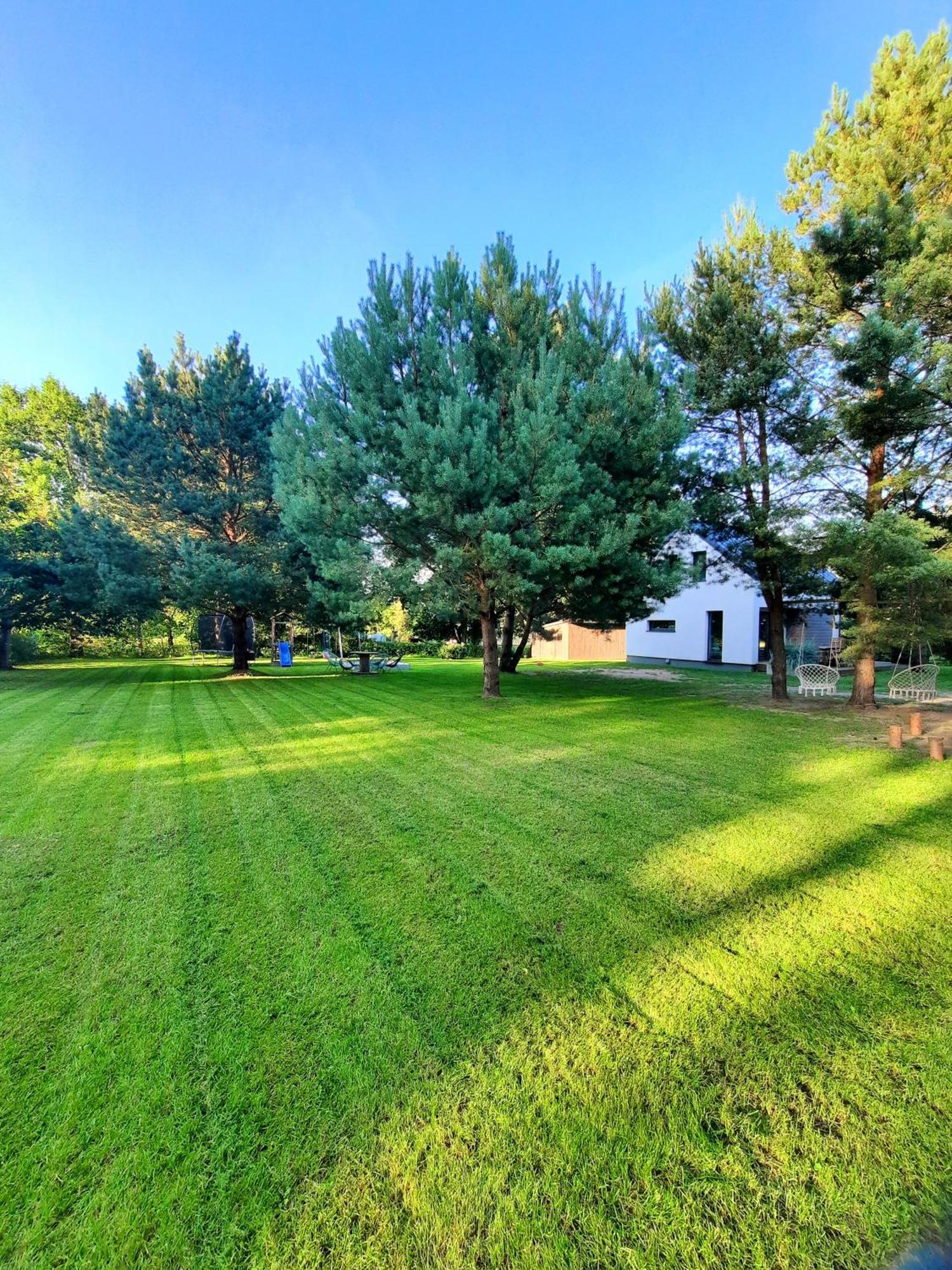 Sosnowe Zacisze Villa Sasino Buitenkant foto