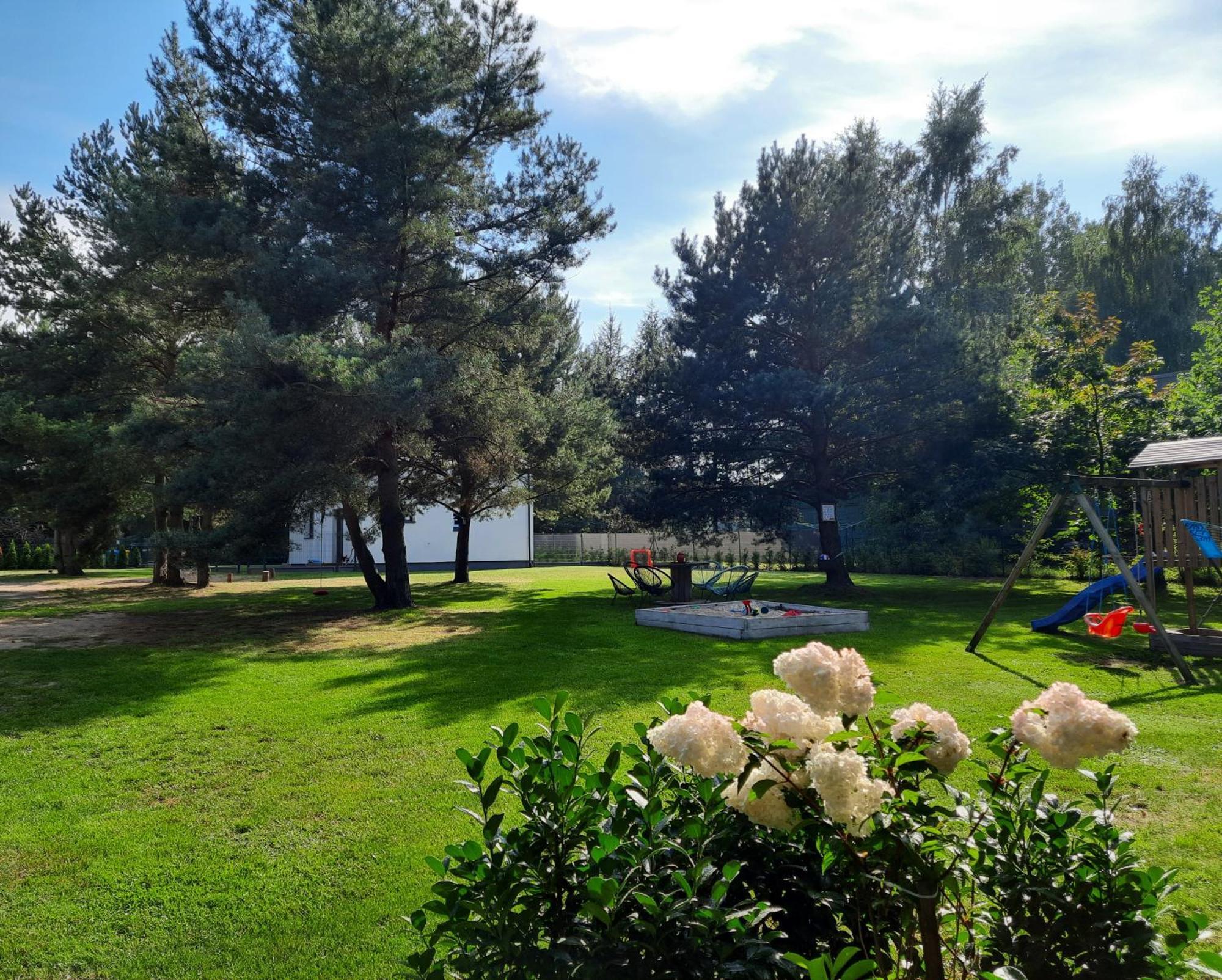 Sosnowe Zacisze Villa Sasino Buitenkant foto